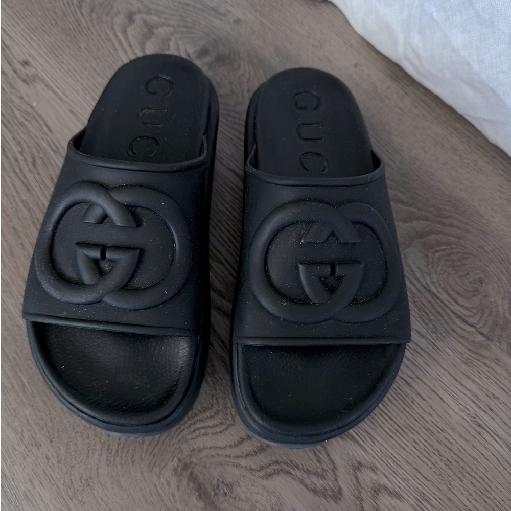 Gucci Miami Rubber Platform Sandals Women’s